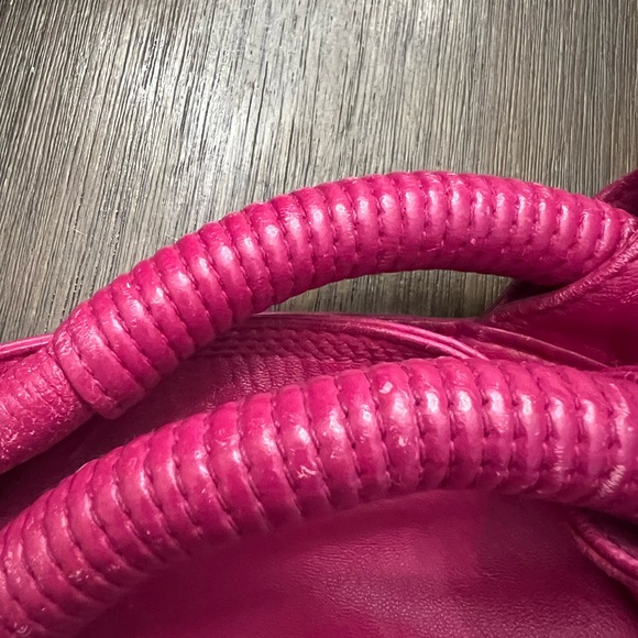 Authentic LOEWE Pink Hand Bag - Picture 5 of 16